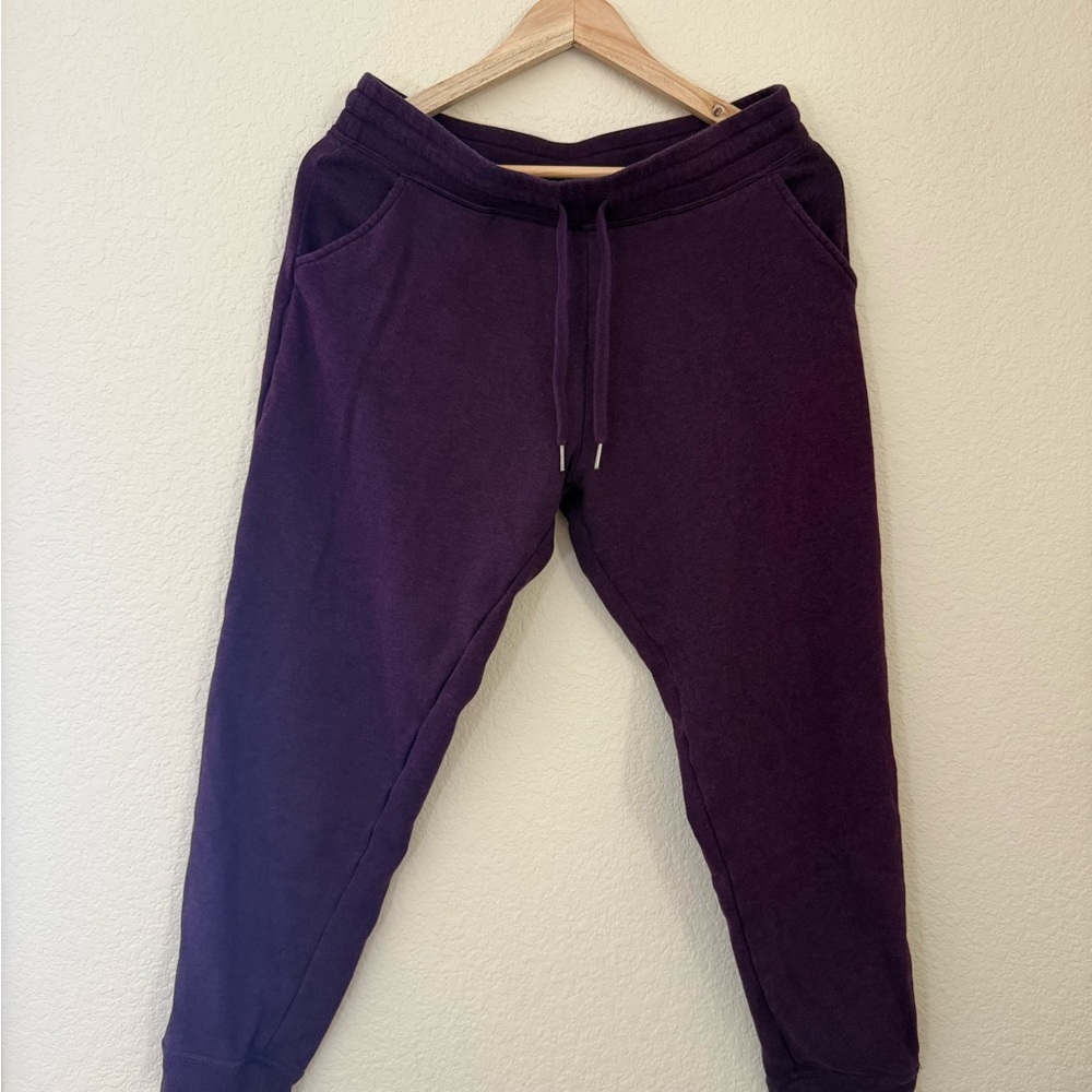 32 Degrees jogger set.
Deep Purple Sweat Suit (Hoodie & Joggers) - Picture 2 of 6